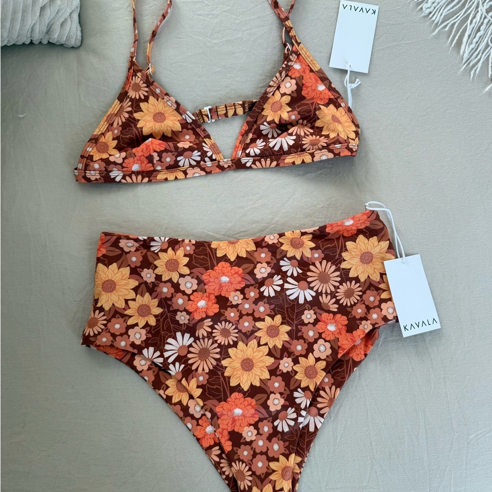 Kavala Gardenia Floral Bikini Set